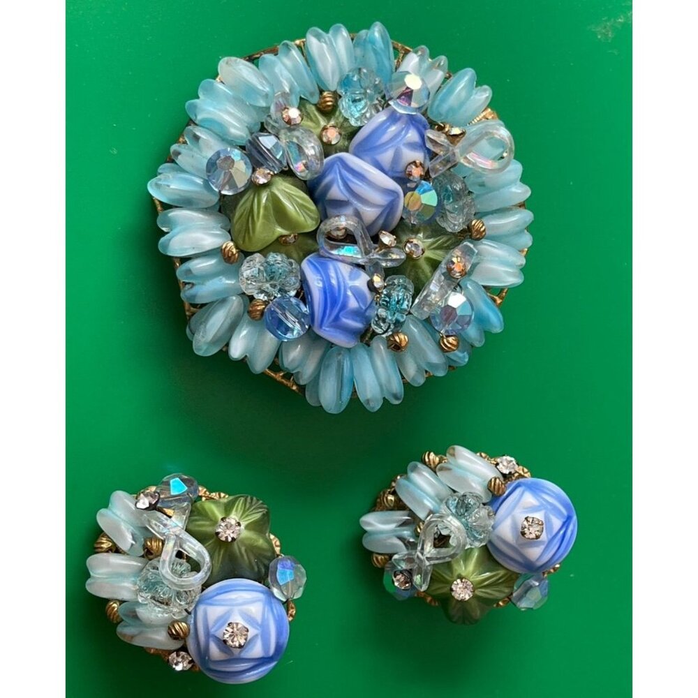Early Stanley Hagler Artistic Ocean Blue Green Glass Beaded 2” Brooch Earring
